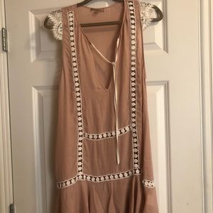 Love and Lemons blush slip